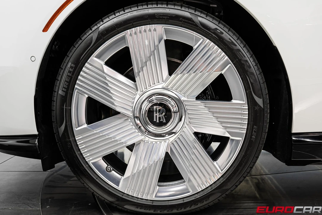 2024 Rolls-Royce Spectre - Image 21 of 31