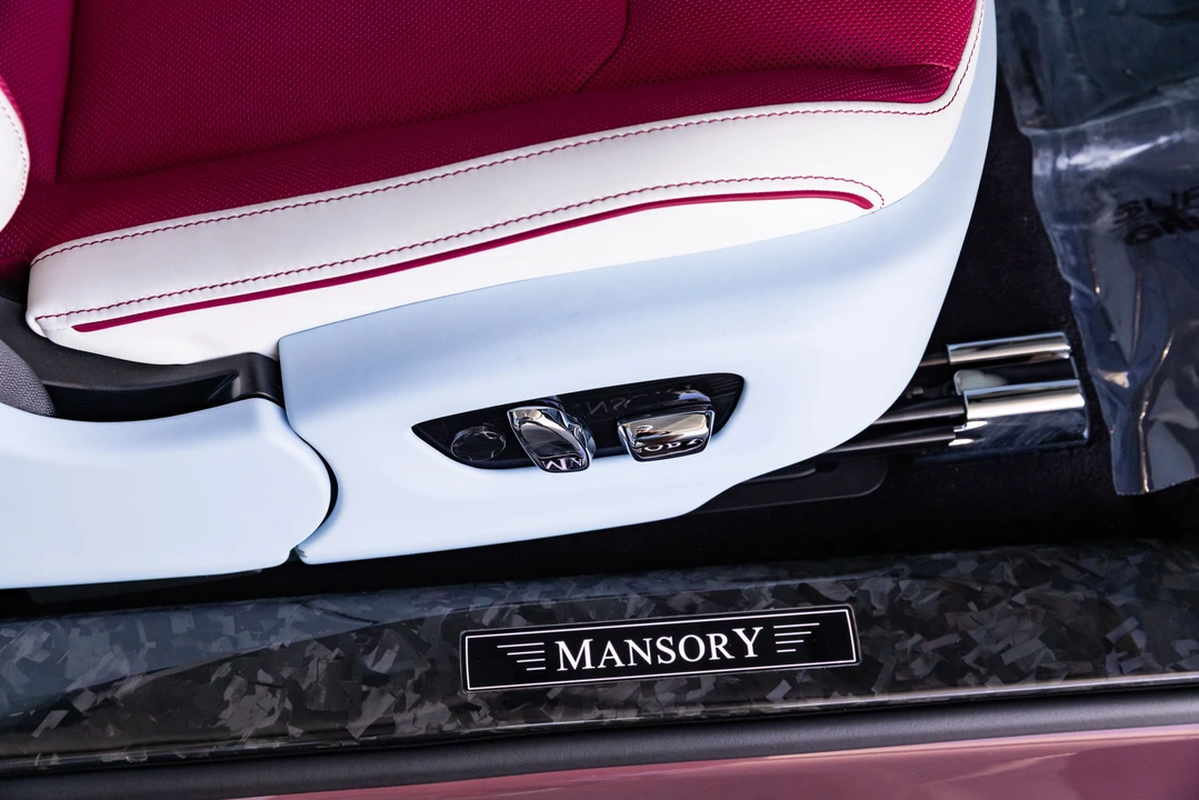 2024 Rolls-Royce Spectre - Image 17 of 30