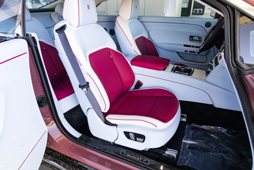 2024 Rolls-Royce Spectre - Image 20 of 30