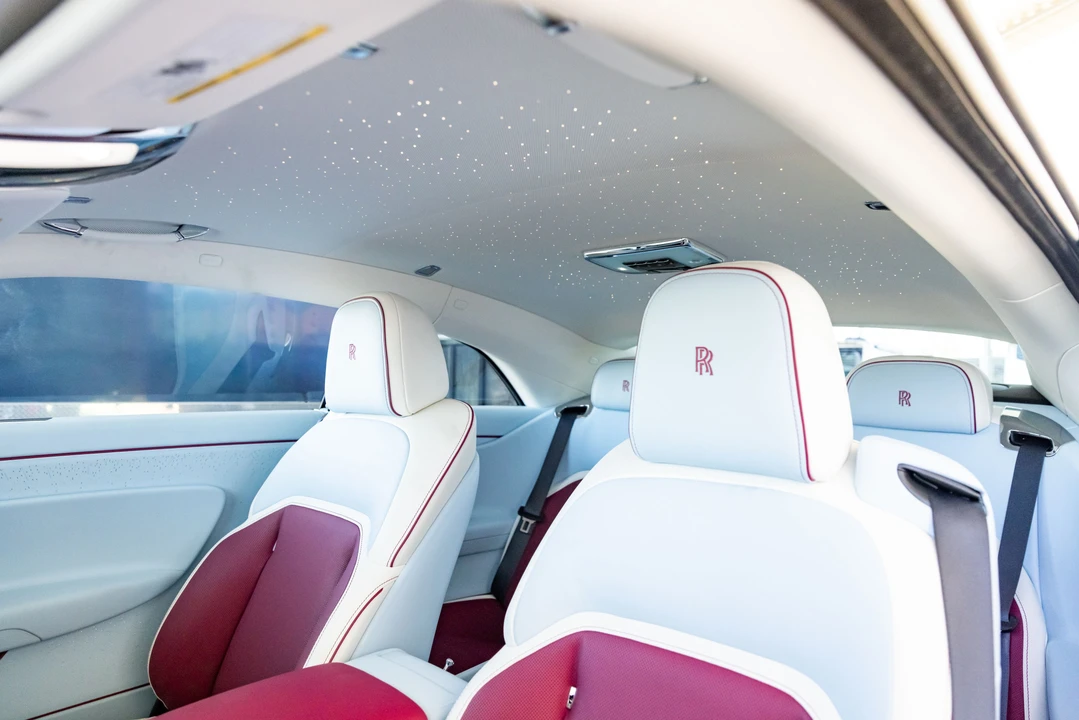 2024 Rolls-Royce Spectre - Image 29 of 30