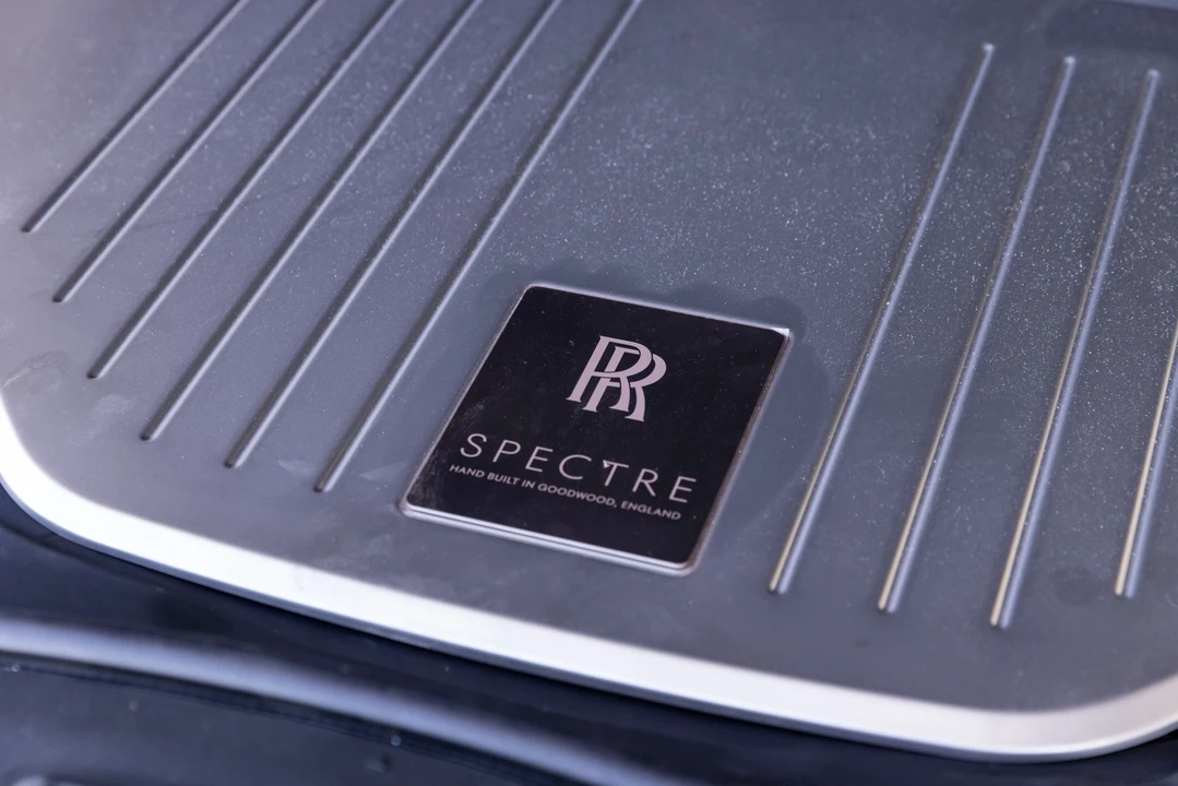 2024 Rolls-Royce Spectre - Image 8 of 30