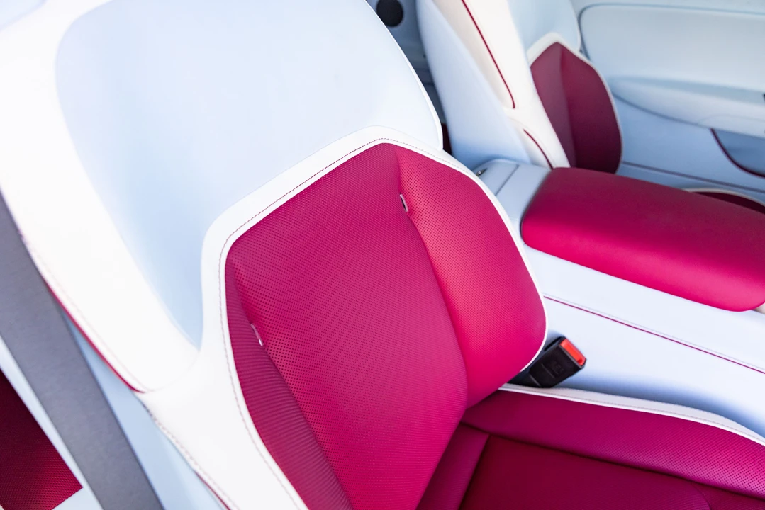 2024 Rolls-Royce Spectre - Image 16 of 30