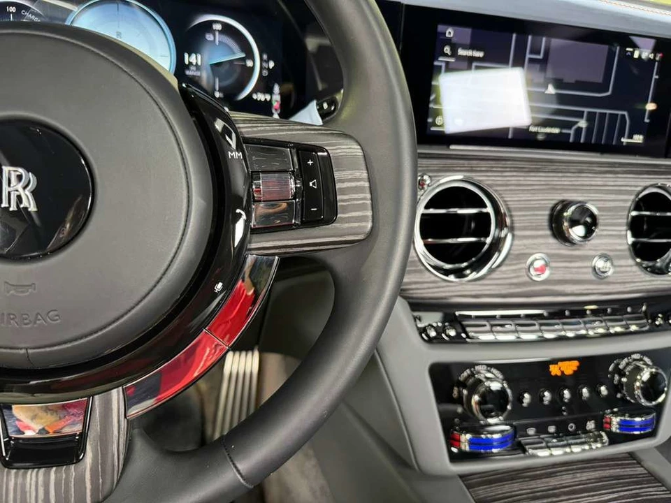 2024 Rolls-Royce Spectre - Image 20 of 21