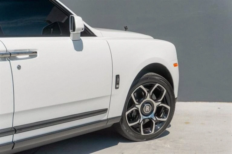 2024 Rolls-Royce Cullinan Black Badge - Image 15 of 20