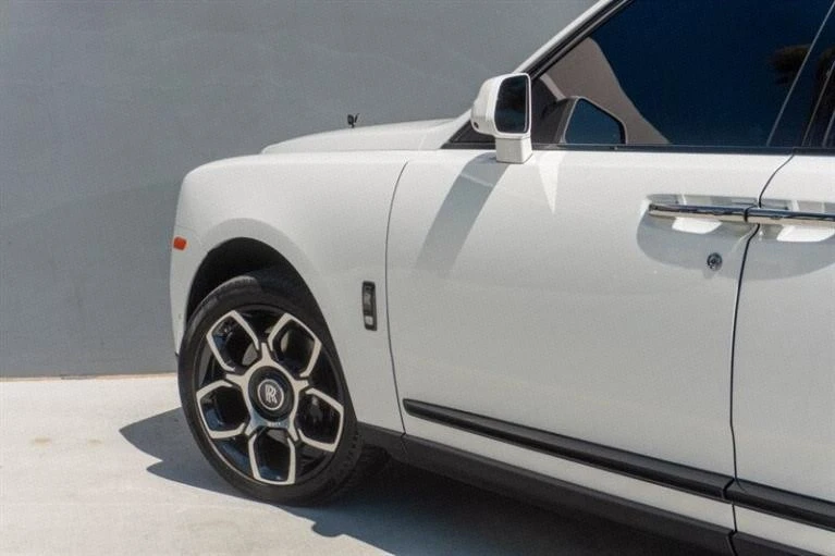 2024 Rolls-Royce Cullinan Black Badge - Image 20 of 20