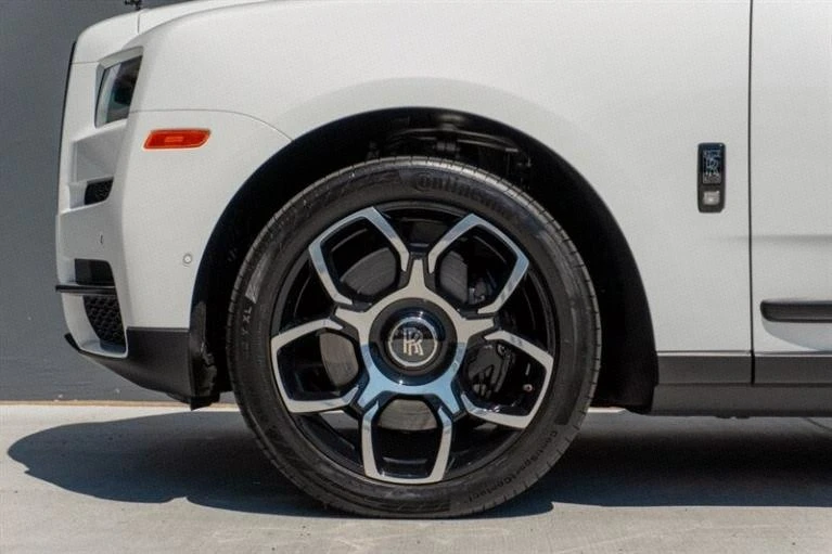 2024 Rolls-Royce Cullinan Black Badge - Image 10 of 20
