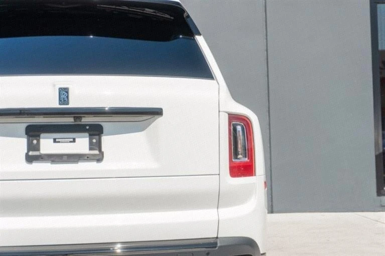 2024 Rolls-Royce Cullinan Black Badge - Image 17 of 20