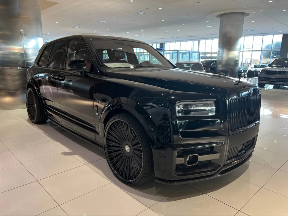 2024 Rolls-Royce Cullinan Black Badge - Image 2 of 10