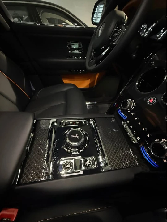 2024 Rolls-Royce Cullinan Black Badge - Image 14 of 20