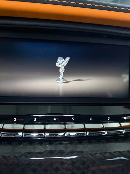 2024 Rolls-Royce Cullinan Black Badge - Image 16 of 18