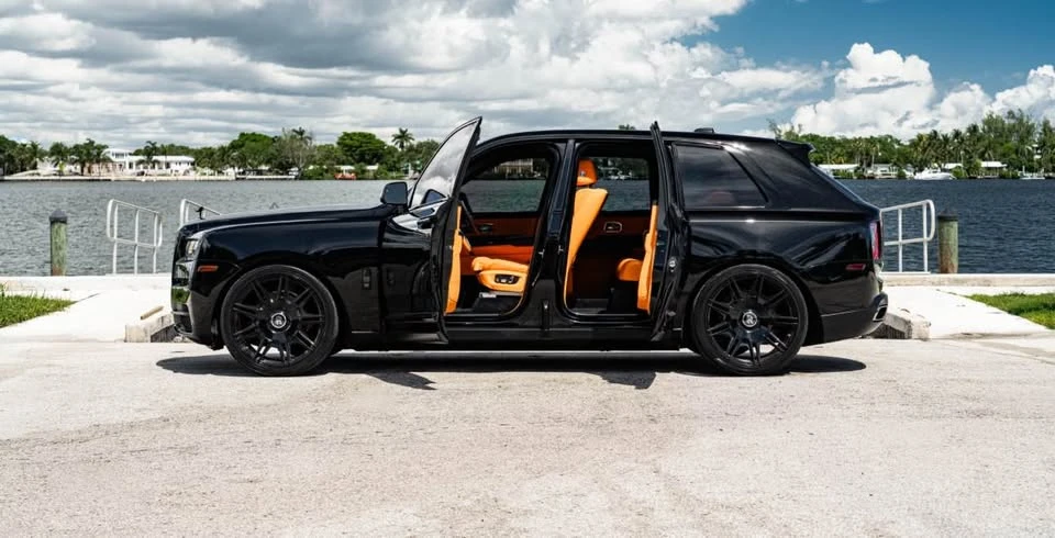 2024 Rolls-Royce Cullinan - Image 9 of 17