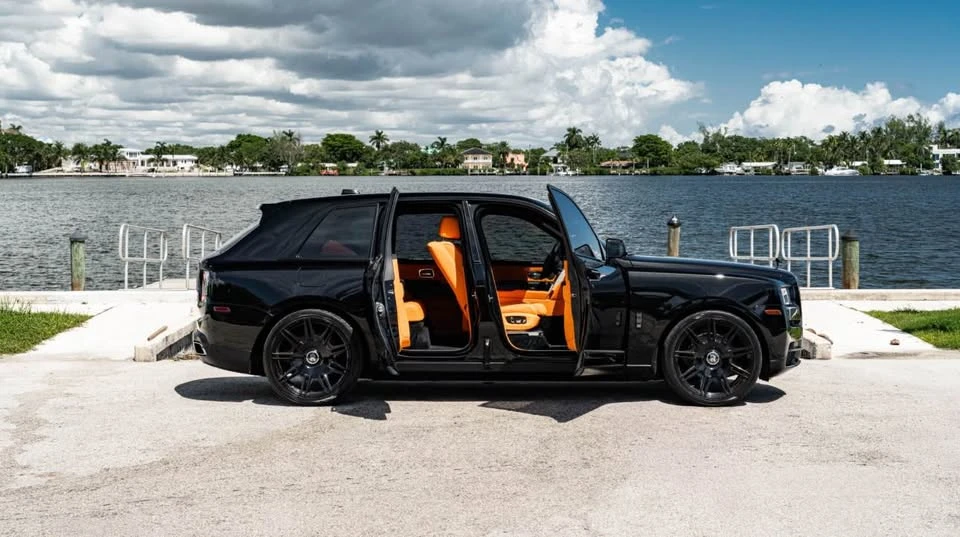 2024 Rolls-Royce Cullinan - Image 10 of 17