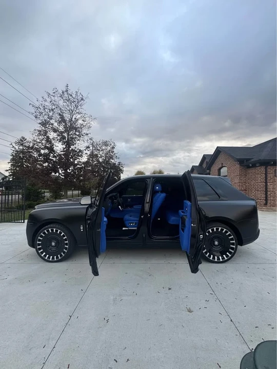 2024 Rolls-Royce Cullinan - Image 7 of 10