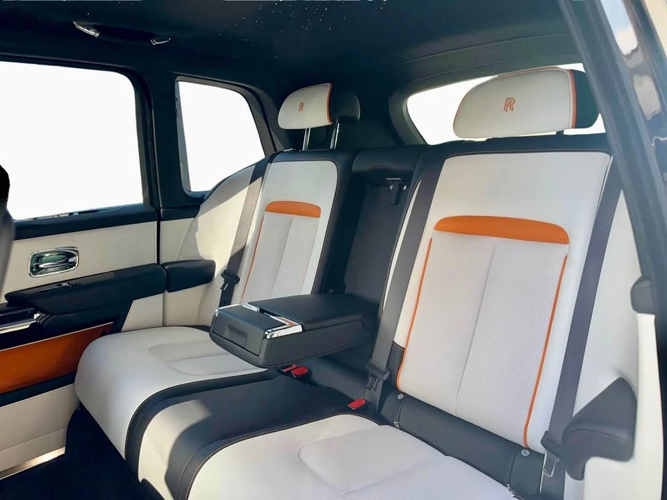 2024 Rolls-Royce Cullinan - Image 12 of 19
