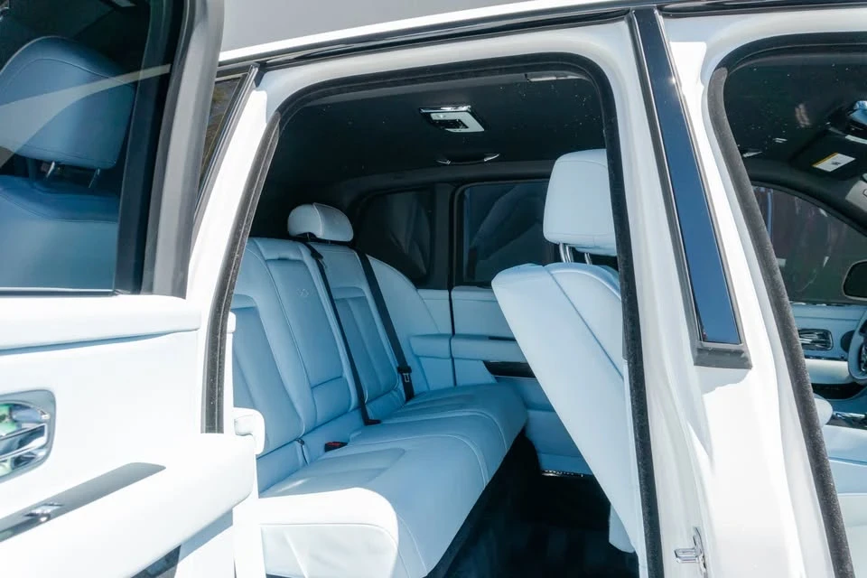 2024 Rolls-Royce Cullinan Black Badge - Image 13 of 20
