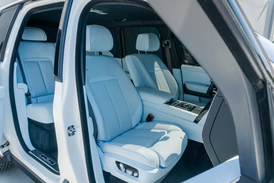 2024 Rolls-Royce Cullinan Black Badge - Image 12 of 20