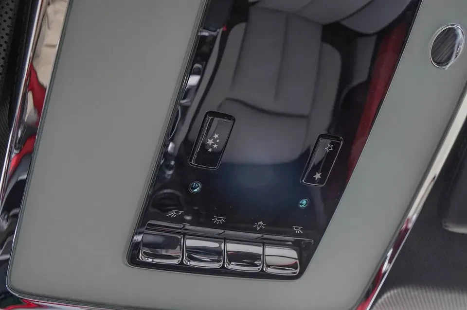 2024 Rolls-Royce Cullinan Black Badge - Image 17 of 20