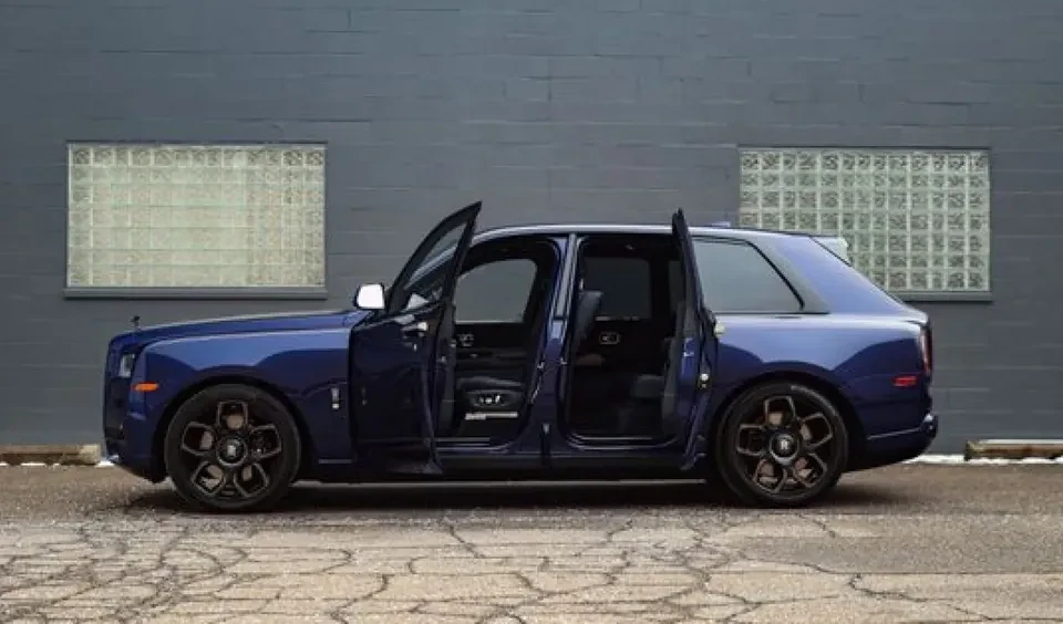 2024 Rolls-Royce Cullinan Black Badge - Image 2 of 20