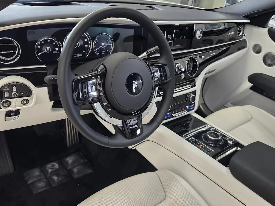 2024 Rolls-Royce Ghost 2nd Gen - Image 7 of 16