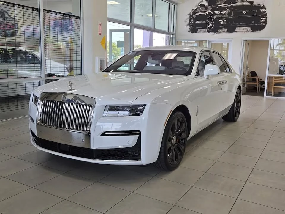 2024 Rolls-Royce Ghost 2nd Gen - Image 3 of 16