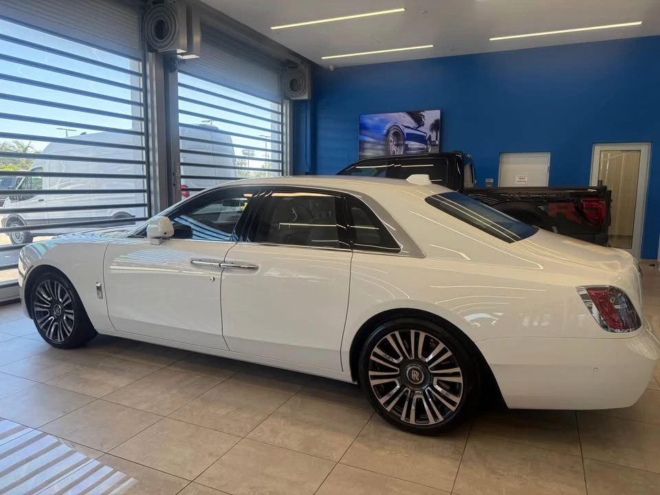 2024 Rolls-Royce Ghost 2nd Gen - Image 5 of 12
