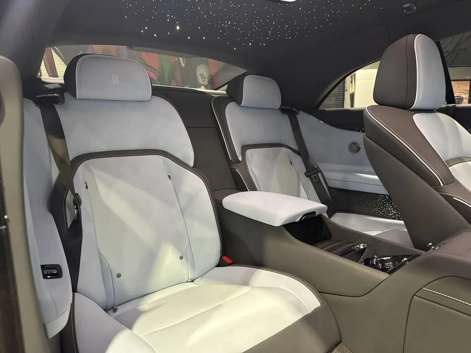 2024 Rolls-Royce Spectre - Image 18 of 20