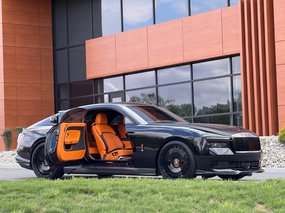 2024 Rolls-Royce Spectre - Image 16 of 20