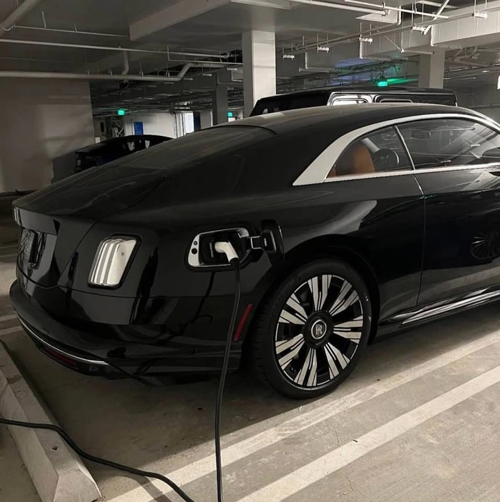 2024 Rolls-Royce Spectre - Image 8 of 8