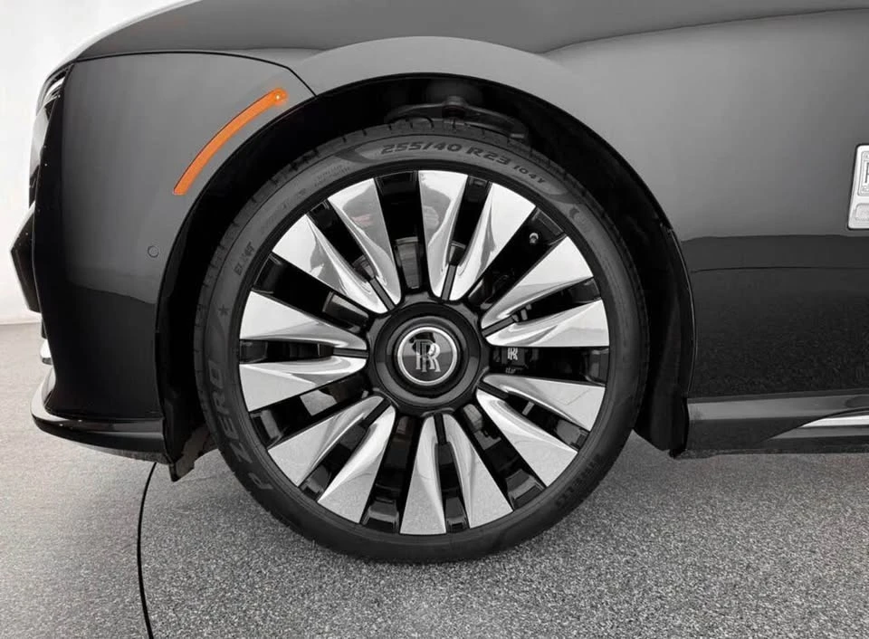 2024 Rolls-Royce Spectre - Image 15 of 20