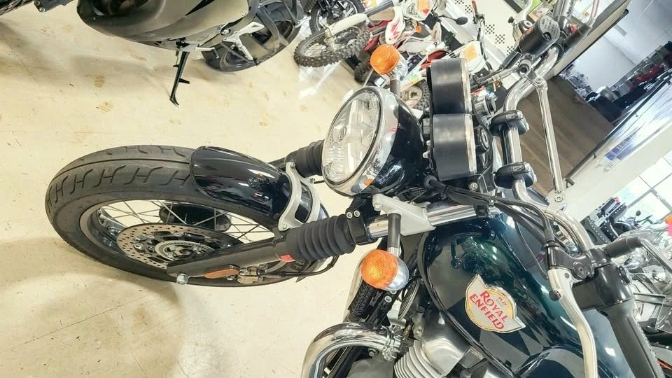 2024 Royal Enfield - Image 13 of 15