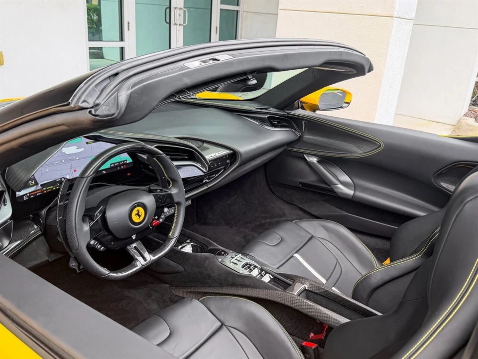 2024 Ferrari SF90 Spider - Image 2 of 4