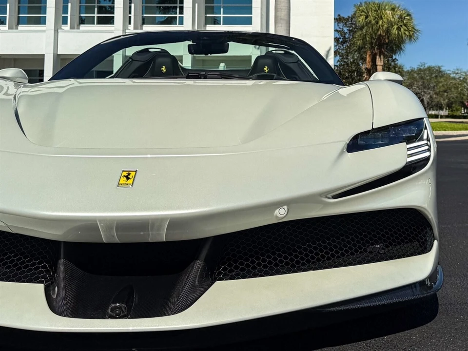 2024 Ferrari SF90 Spider - Image 3 of 4