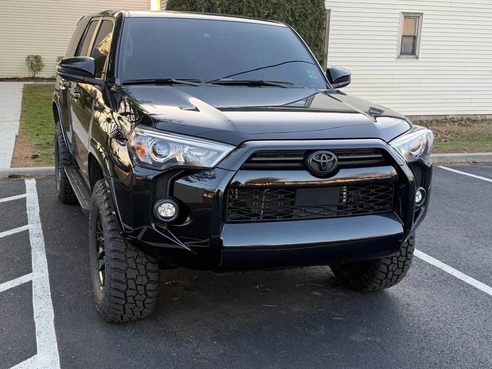 2024 Toyota 4Runner - Image 2 of 7
