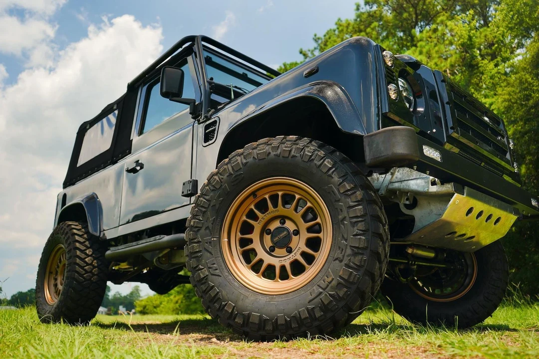 2024 Land Rover Defender L663 - Image 3 of 21
