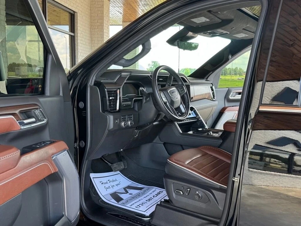 2024 GMC Sierra Heavy Duty 5th Gen - Image 21 of 24