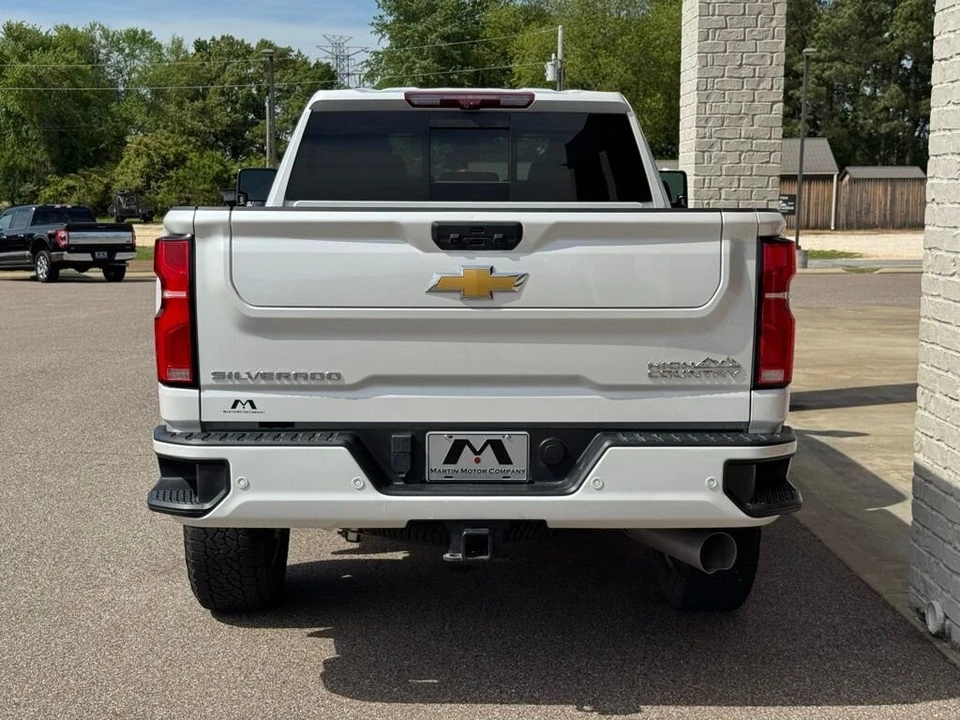 2024 Chevrolet Silverado Heavy Duty 4th Gen - Image 12 of 24