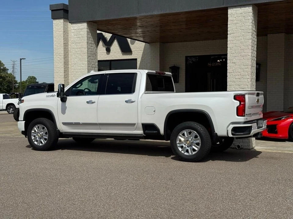 2024 Chevrolet Silverado Heavy Duty 4th Gen - Image 9 of 24