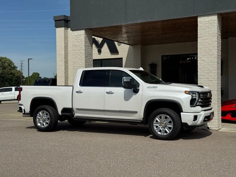 2024 Chevrolet Silverado Heavy Duty 4th Gen - Image 19 of 24