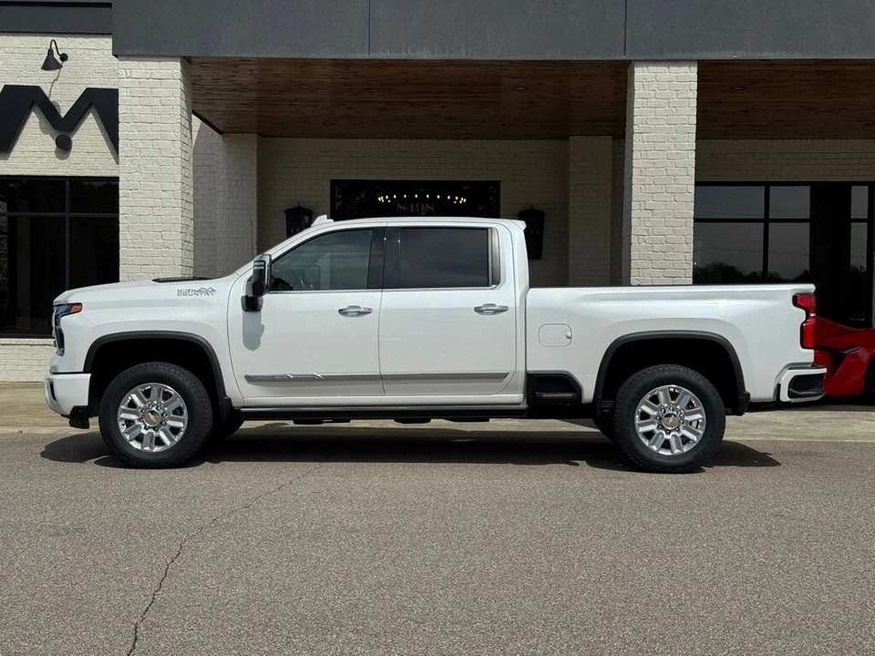 2024 Chevrolet Silverado Heavy Duty 4th Gen - Image 7 of 24