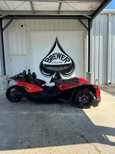2024 Polaris Slingshot - Image 2 of 8