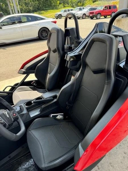 2024 Polaris Slingshot - Image 6 of 8