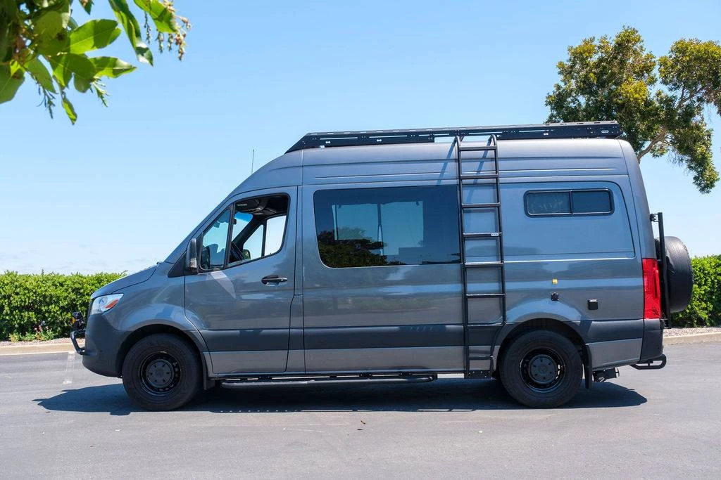 2024 Mercedes-Benz VS30 Sprinter - Image 3 of 24