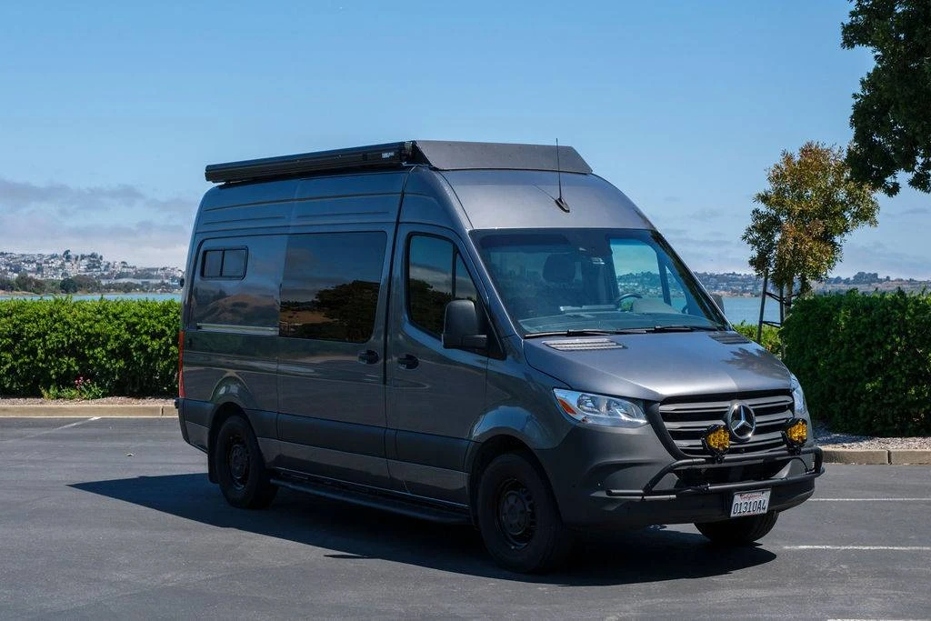 2024 Mercedes-Benz VS30 Sprinter - Image 2 of 24