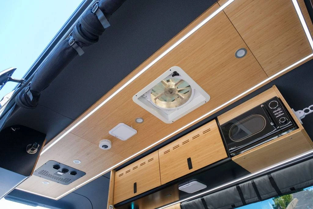 2024 Mercedes-Benz VS30 Sprinter - Image 13 of 24