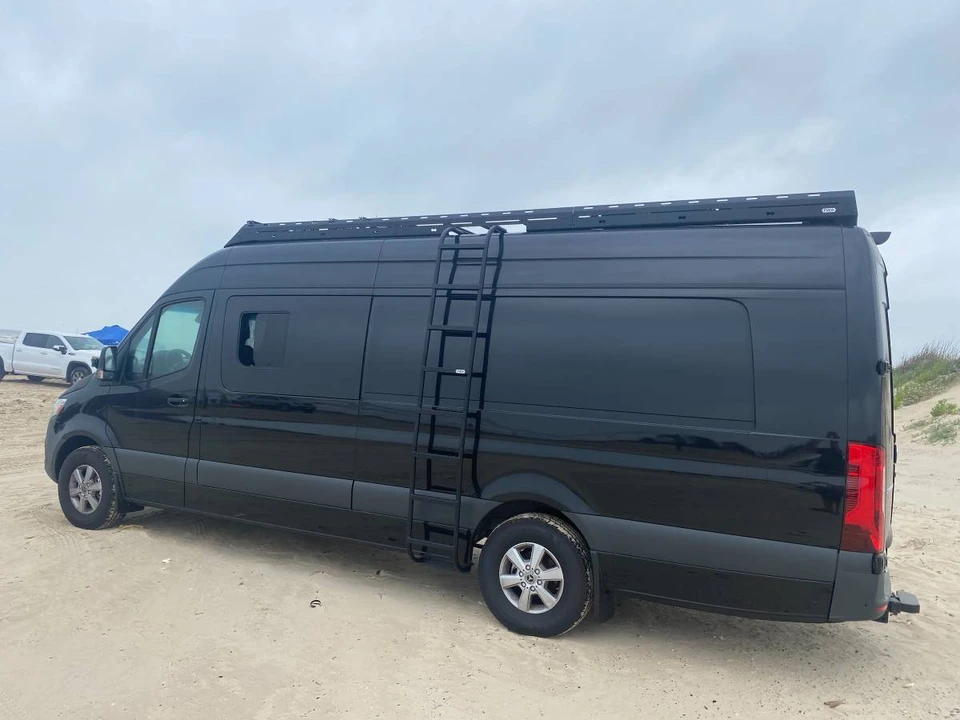 2024 Mercedes-Benz VS30 Sprinter - Image 11 of 16