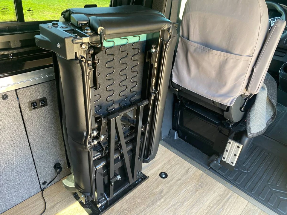 2024 Mercedes-Benz VS30 Sprinter - Image 12 of 16
