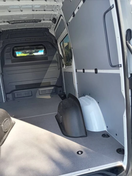 2024 Mercedes-Benz VS30 Sprinter - Image 7 of 18