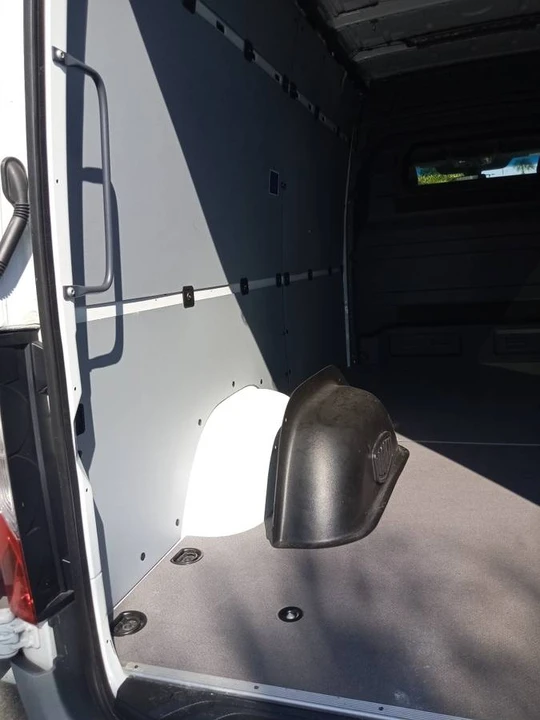 2024 Mercedes-Benz VS30 Sprinter - Image 9 of 18