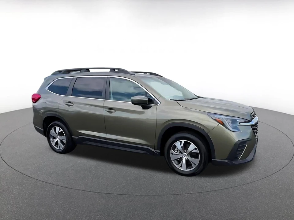 2024 Subaru - Image 2 of 31