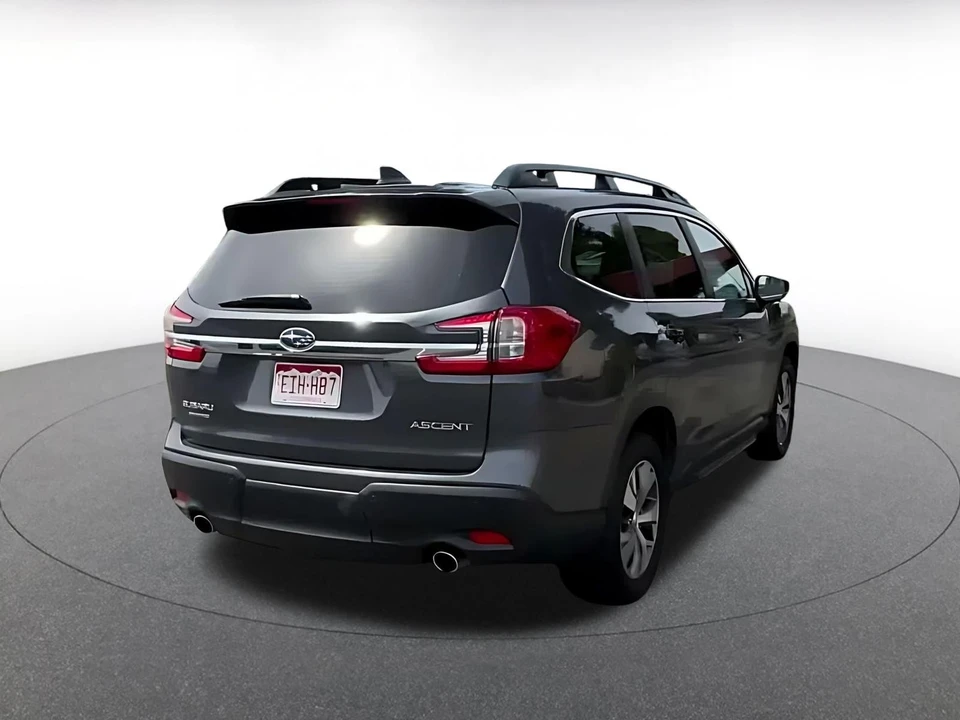2024 Subaru - Image 16 of 31
